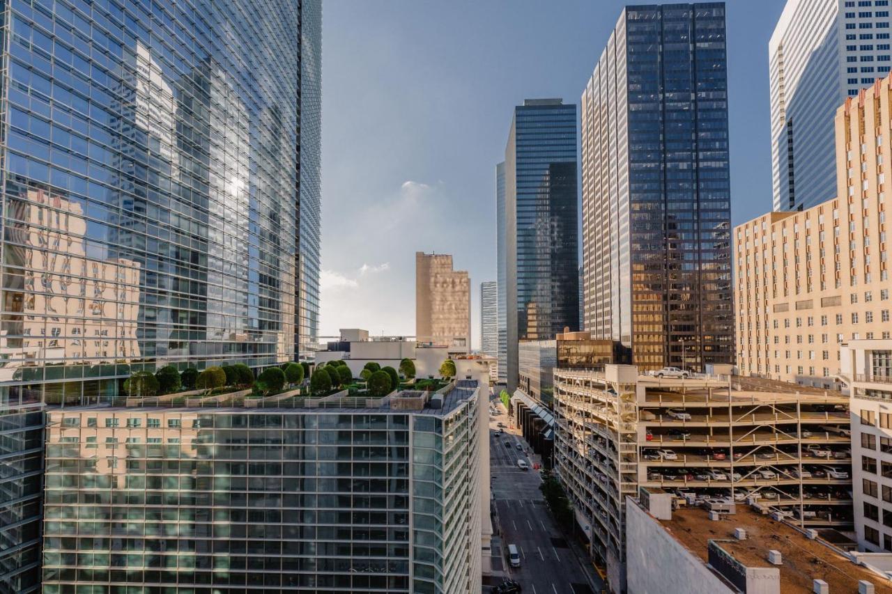 Jw Marriott Houston Downtown Hotel Exterior foto