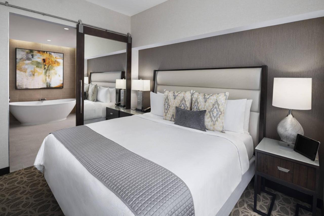 Jw Marriott Houston Downtown Hotel Exterior foto